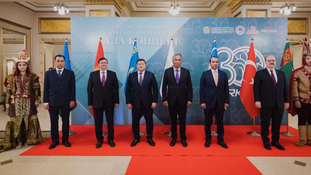 Қазақстандық әртістер ТҮРКСОЙ ұйымының 30 жылдығына арналған концертте өнер көрсетті