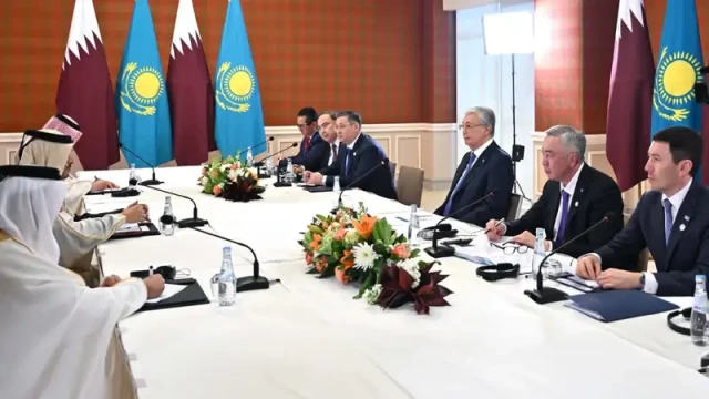 Президент Казахстана провел встречи с катарскими предпринимателями