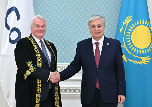 Қ.Тоқаев  «Астана» ХҚО сот төрағасының ант беру рәсіміне қатысты
