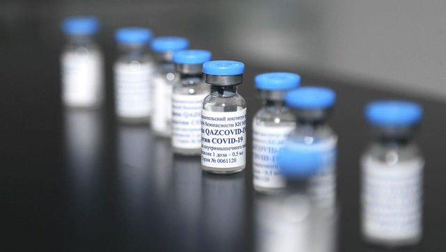 Министр QAZVAC вакцинасын ДДҰ неліктен тіркемегенін түсіндірді