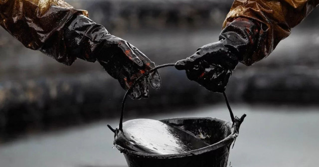 Казахстан направит в Германию 100 тысяч тонн нефти