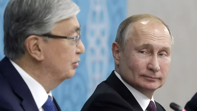 К. Токаев дал интервью российской газете «Известия»