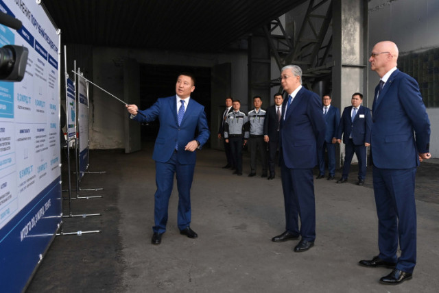 Мемлекет басшысы Екібастұз қаласының жылыту маусымына дайындық барысымен танысты