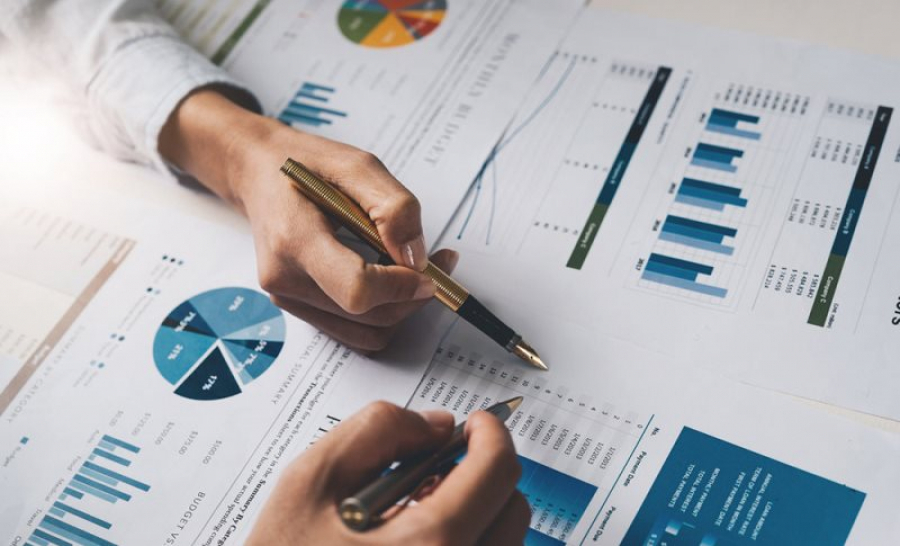Нацбанк повышает базовую ставку до 13,5%