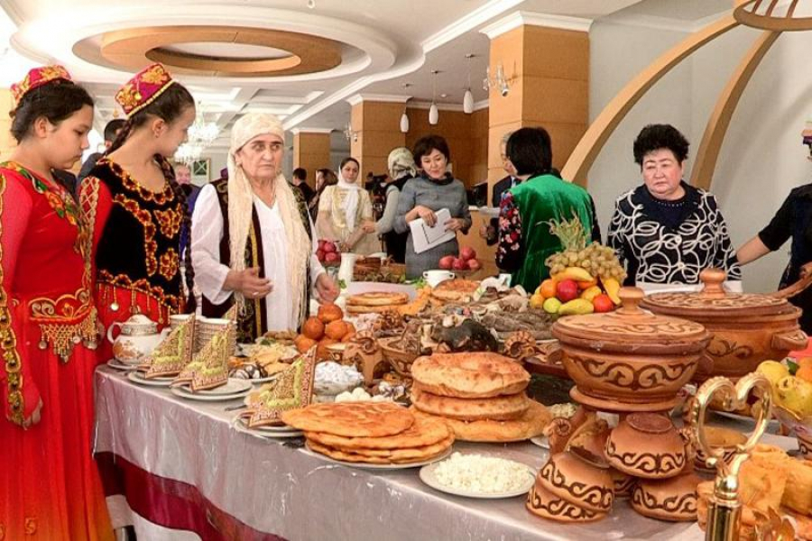 Қазақстанда Алғыс айту күні қалай атап өтіледі?