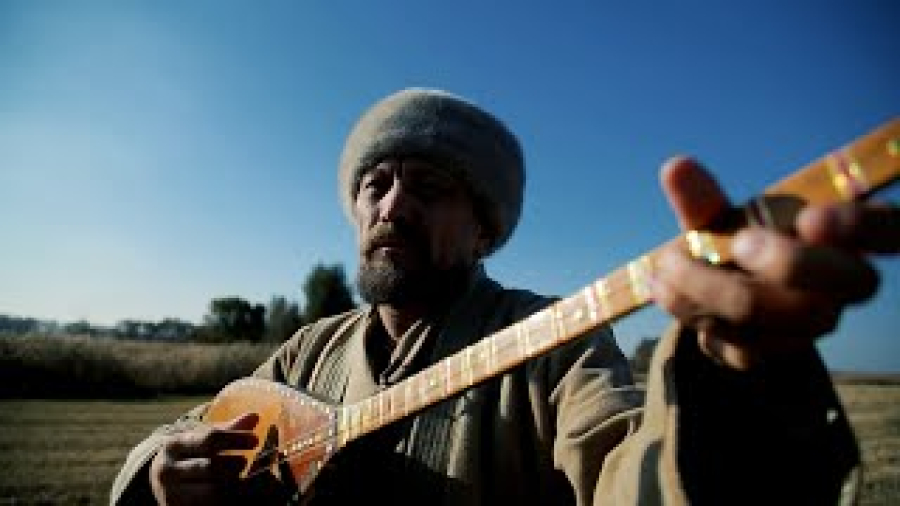 Ұлы Дала шоу бизнесі «Жұмбақ әлемде»