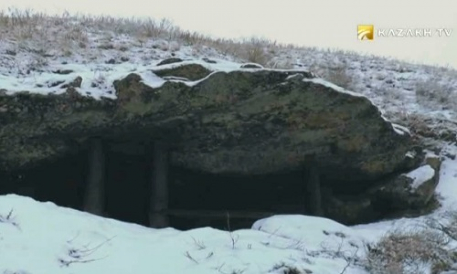 ҮҢГІРТАС-ЖЕР КІНДІГІ МЕ, ӘЛДЕ АҢЫЗ ТАУ МА?
