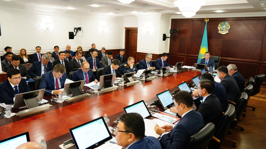 Правительство приняло Общенациональный план по реализации Послания Главы государства