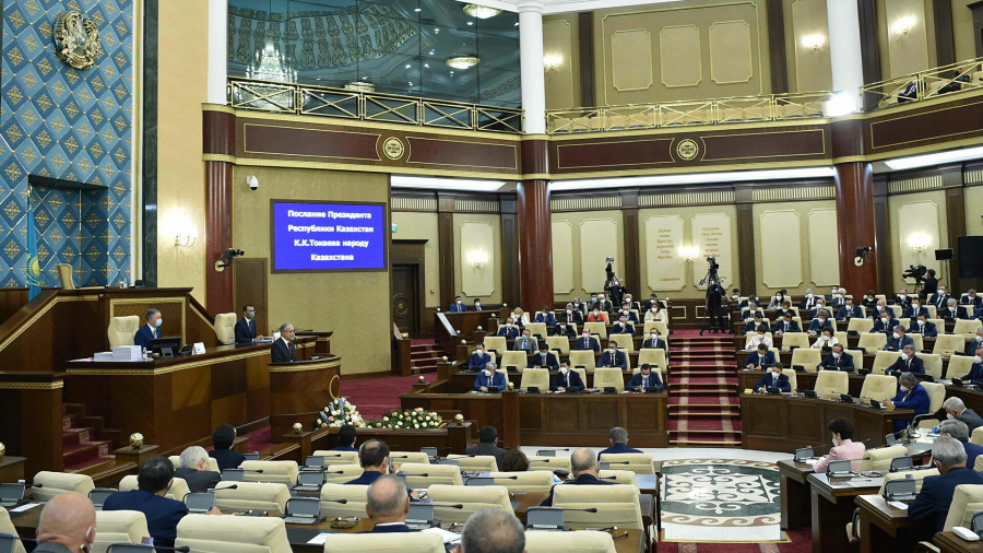 Елімізде Президенттің өкілеттігі біртіндеп қысқарады