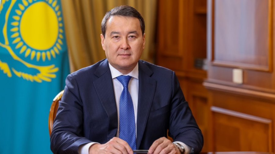 Алихан Смаилов сохранил пост Премьер-министра Казахстана