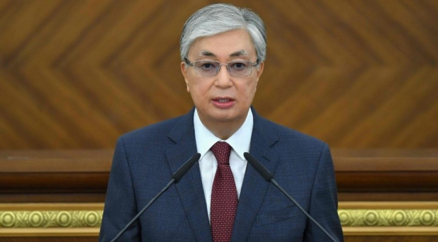 Глава государства выступил с Посланием народу Казахстана