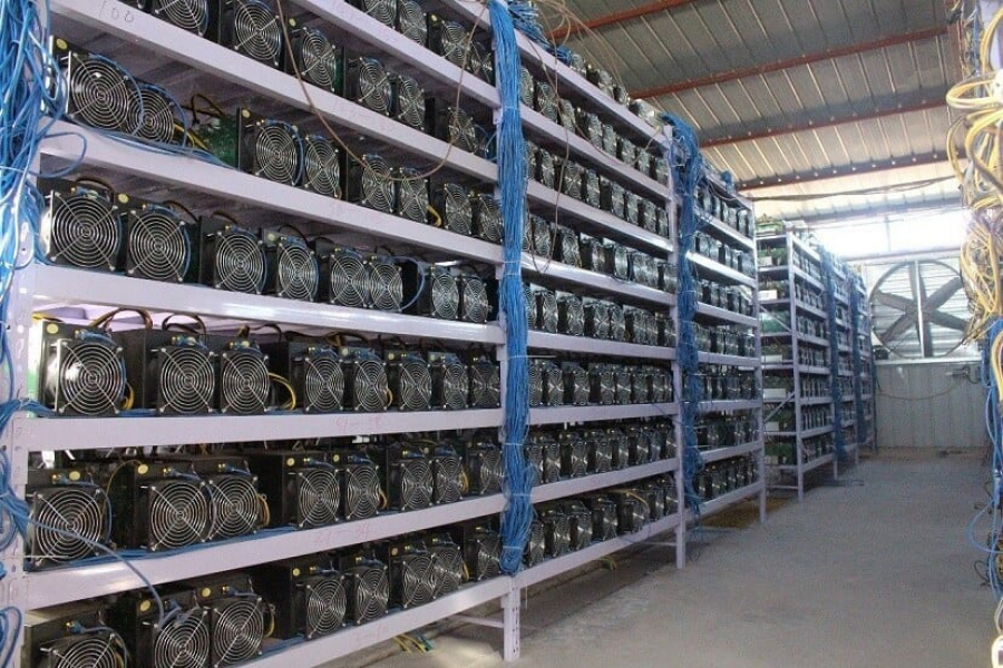 Новые дифференцированные тарифы для цифровых майнеров установили в РК