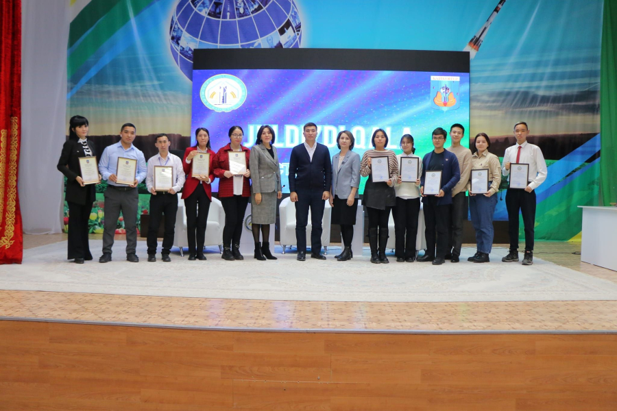 Молодежный слет прошел в Байконуре