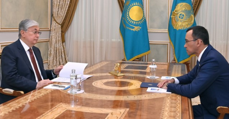 Мемлекет басшысы Сенат төрағасы Мәулен Әшімбаевты қабылдады