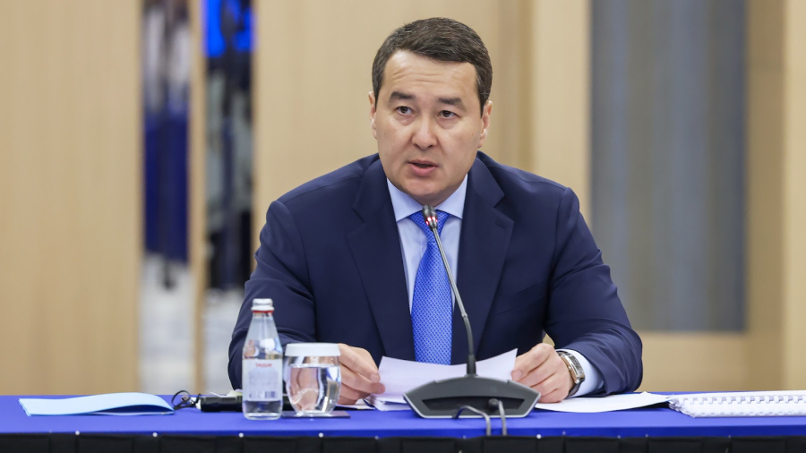 Алихан Смаилов озвучил новые задачи для Правительства РК