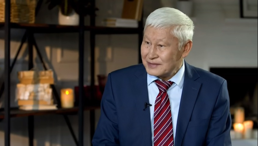 Академик Асқар Жұмаділдаев неге ұялы телефон ұстамайды?