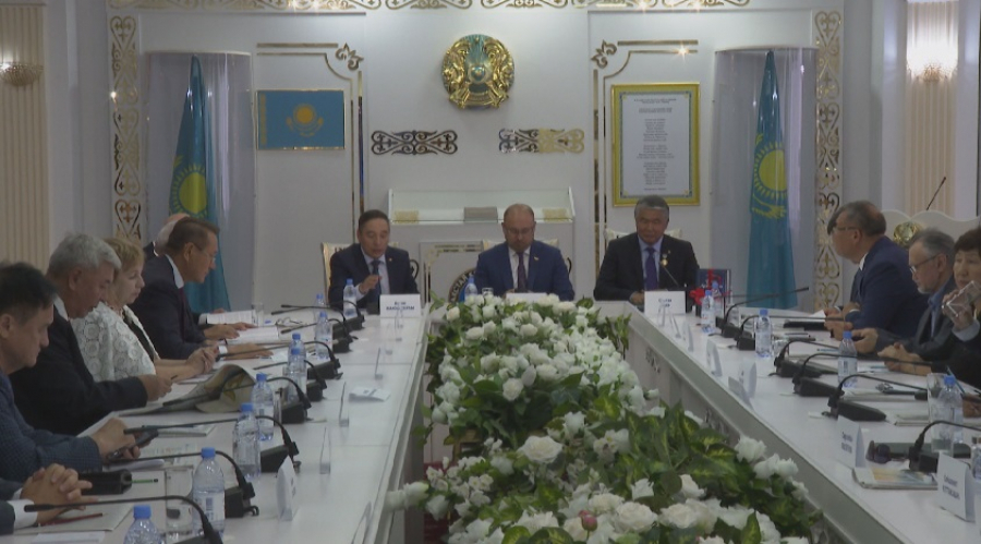«Менің Әуезовім» түрік тілінде жарық көрді