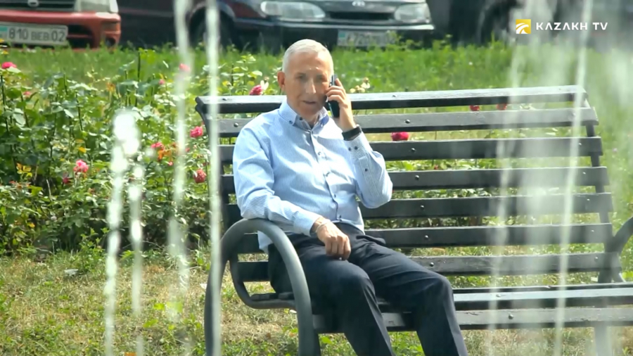 Питер Айландтың Қазақстандағы қызметі