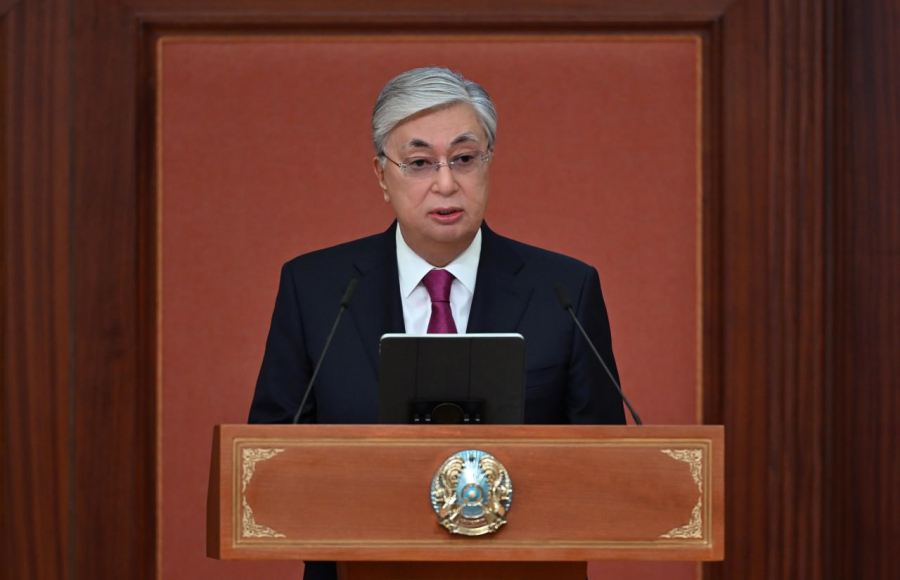 Қазақстан мұнай және газ өндіруші ел ретінде жаңа геоэкономикалық жағдайға бейімделуі керек – Президент