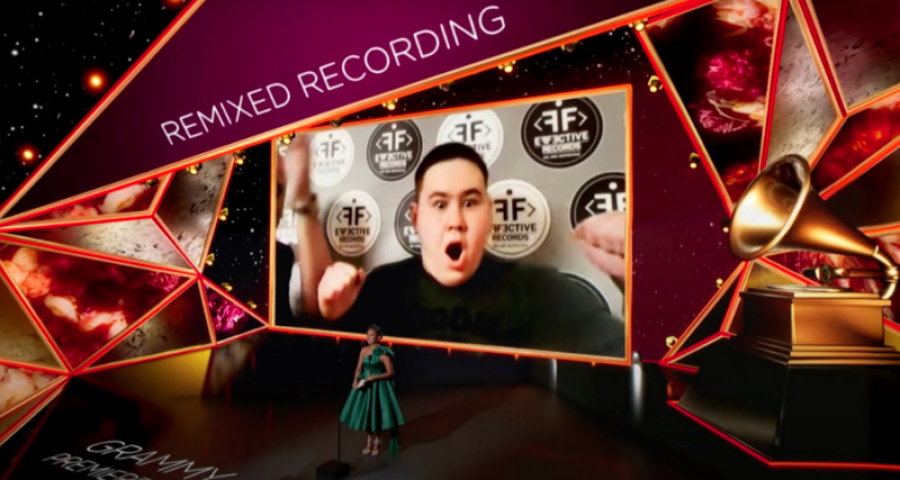 Казахстанский музыкант Иманбек Зейкенов выиграл премию «Grammy»
