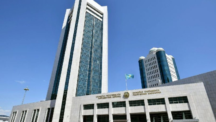 Законопроект о банкротстве физлиц рассмотрели в Мажилисе 