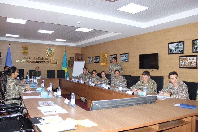 Подготовка военных наблюдателей ООН проходит в Казахстане